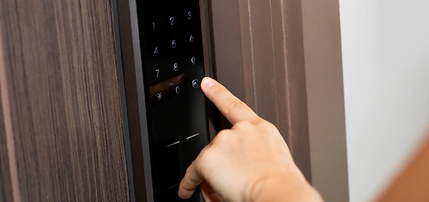 Smart Electric Locks Replacement Services in Live Oak, CA